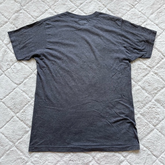 Dungeons & Dragons | Pastel Logo Short Sleeve Graphic T-Shirt | Size Medium - Picture 3 of 8